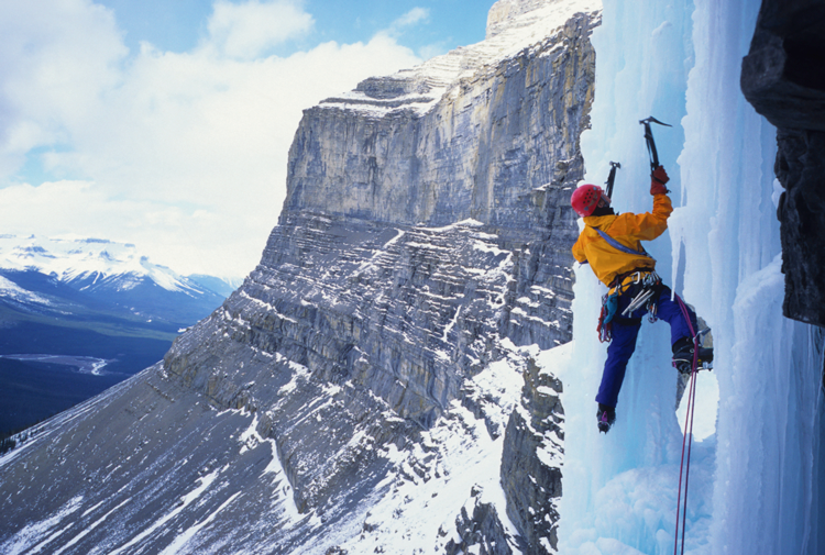 crop Virtual Reality_webres 1