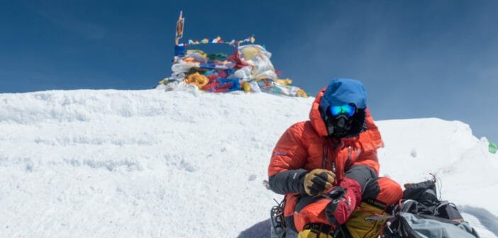 Lucky to be Alive "I was alone on the summit of Everest."