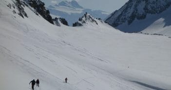 DIY Skimo Core Strength Skiers attempting a FKT in Austria's Hohe Tauren National Park